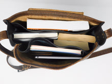 Charger l'image dans la galerie, Carleton Crossbody