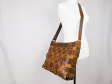 Load image into Gallery viewer, St.John Crossbody