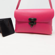 Charger l'image dans la galerie, Regal IV Crossbody Purse