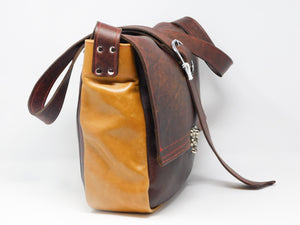 St. Martins Crossbody