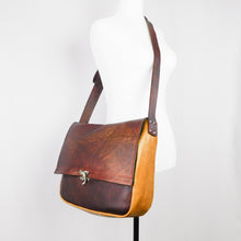 Load image into Gallery viewer, St. Martins Crossbody
